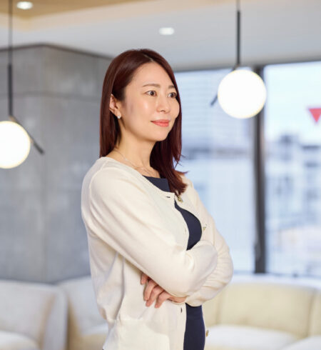 「こうあるべき」ではなく「自分がこうしたい」を大切に。専門性を生かした薬事というキャリアを開拓【前編】